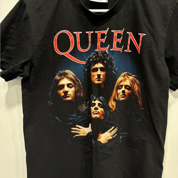 QUEEN T shirt THE ROXX Brand - Picture 2 of 9